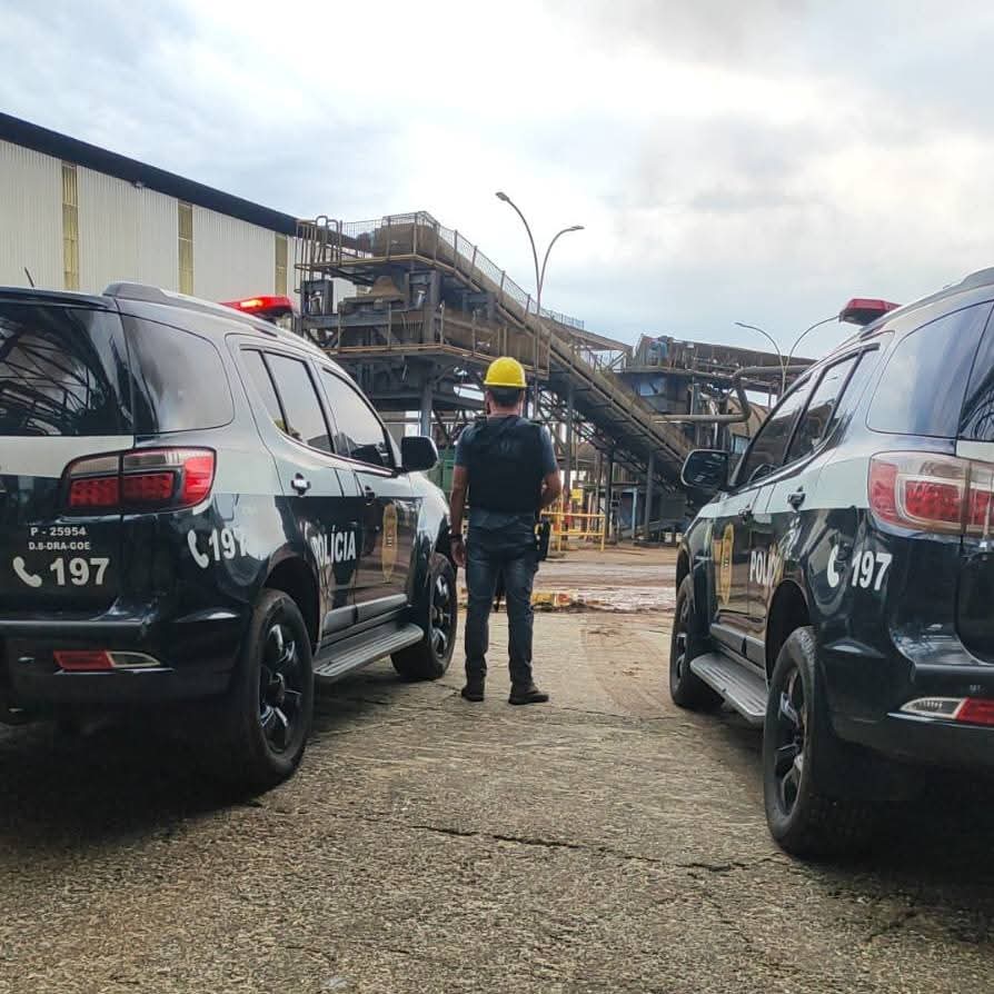 POLÍCIA CIVIL INCINERA MAIS DE MEIA TONELADA DE COCAÍNA APREENDIDA EM TUPI PAULISTA