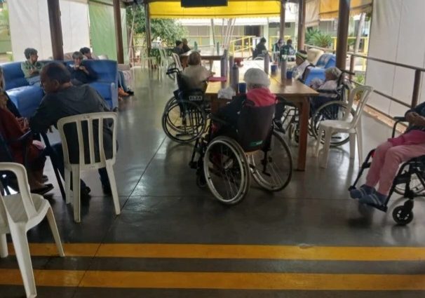 Feirão do Bem reúne 300 veículos e busca arrecadar R$ 1 milhão para ampliar Lar dos Idosos em Três Lagoas