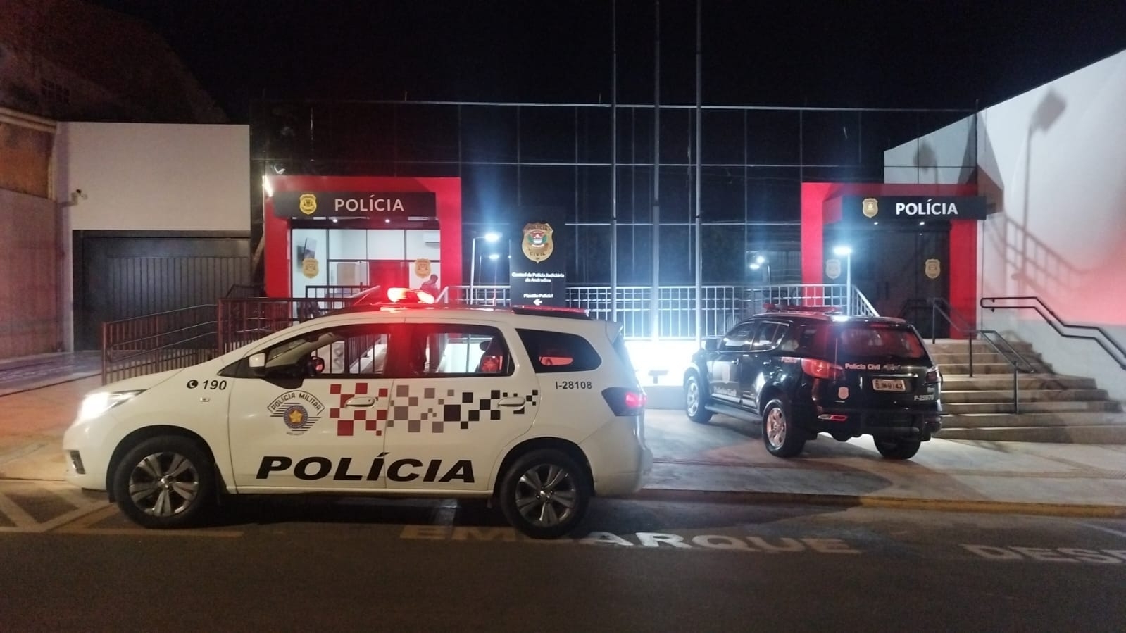 Polícia Militar de Andradina prende filho na Vila Botega por descumprir medida protetiva