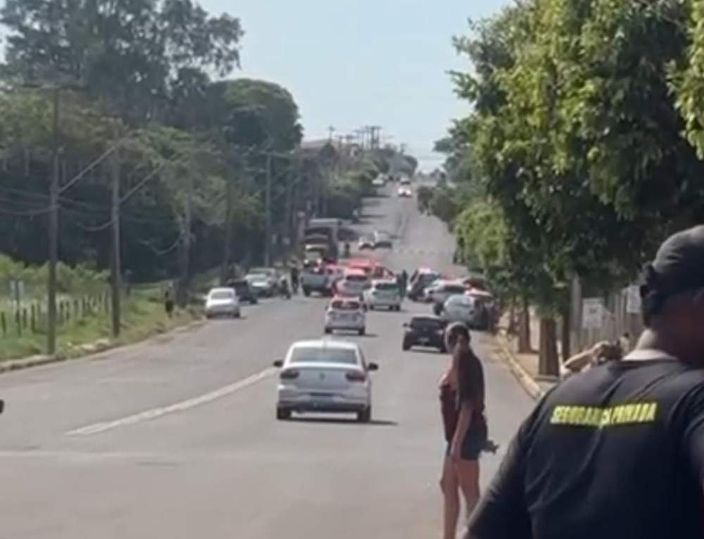 Polícia Militar de Andradina prende dupla por tráfico de drogas após acompanhamento da SP 563 até Avenida Rio Grande do Sul