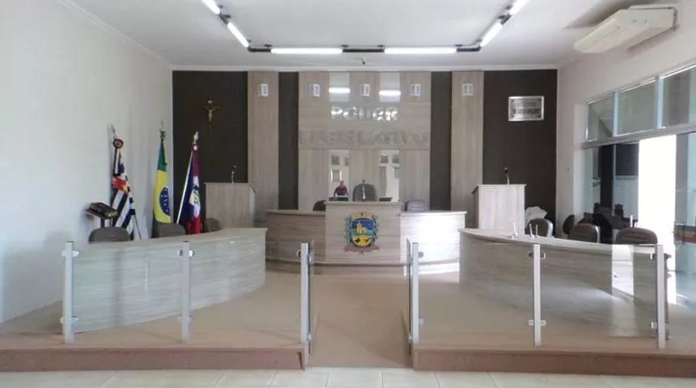 Novo Centro Comercial na antiga rua Riachuelo ! Que Andradina vocês não querem ver no futuro?