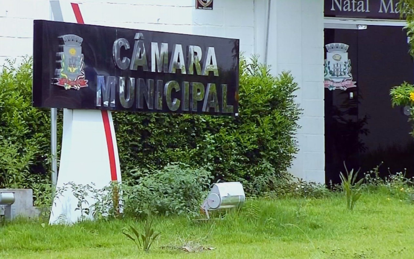Câmara de Birigui aprova reajuste dos servidores, pagamento integral do prêmio assiduidade durante pandemia e construção de 194 moradias populares