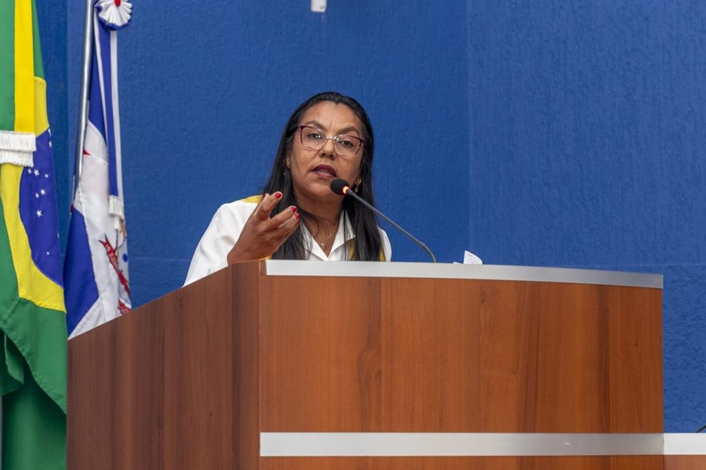 Vereadora Sirlene dos Santos solicita contratação de mastologista em Três Lagoas