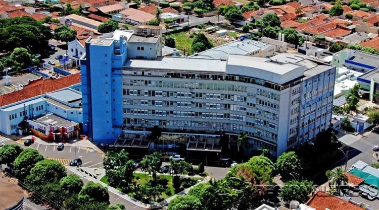 Santa Casa de Araçatuba contrata colaboradores para a área de enfermagem