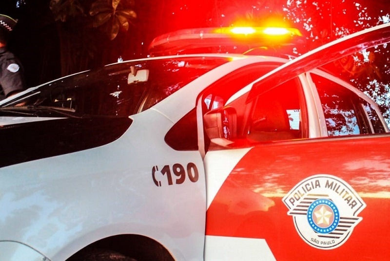 Após denúncia, dois são presos pela Polícia Militar, por abastecimento de pontos de venda de maconha em Araçatuba
