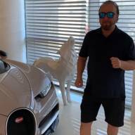 Prefeito de Andradina Mário Celso mostra Bugatti Chiron em vídeo