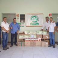 Em Andradina Big Mart arrecadou na festa da cidade 400 litros de leite e doou para instituições