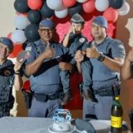 Polícia Militar faz surpresa no aniversário do pequeno Micaías em Castilho