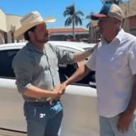 POLÍCIA CIVIL DE GUARAÇAÍ RECEBE NOVA VIATURA