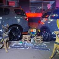 12° BAEP e Polícia Rodoviária apreendem drogas em ônibus na rodovia Rondon em Valparaíso 